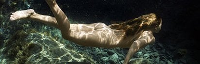 female_nude_under_water sex vacations